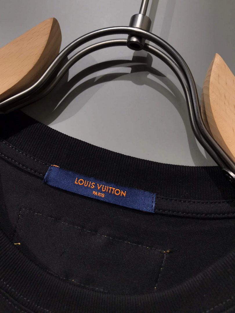 LV 1AAU5D Men's LV Frequency Graphic T-Shirt L66455