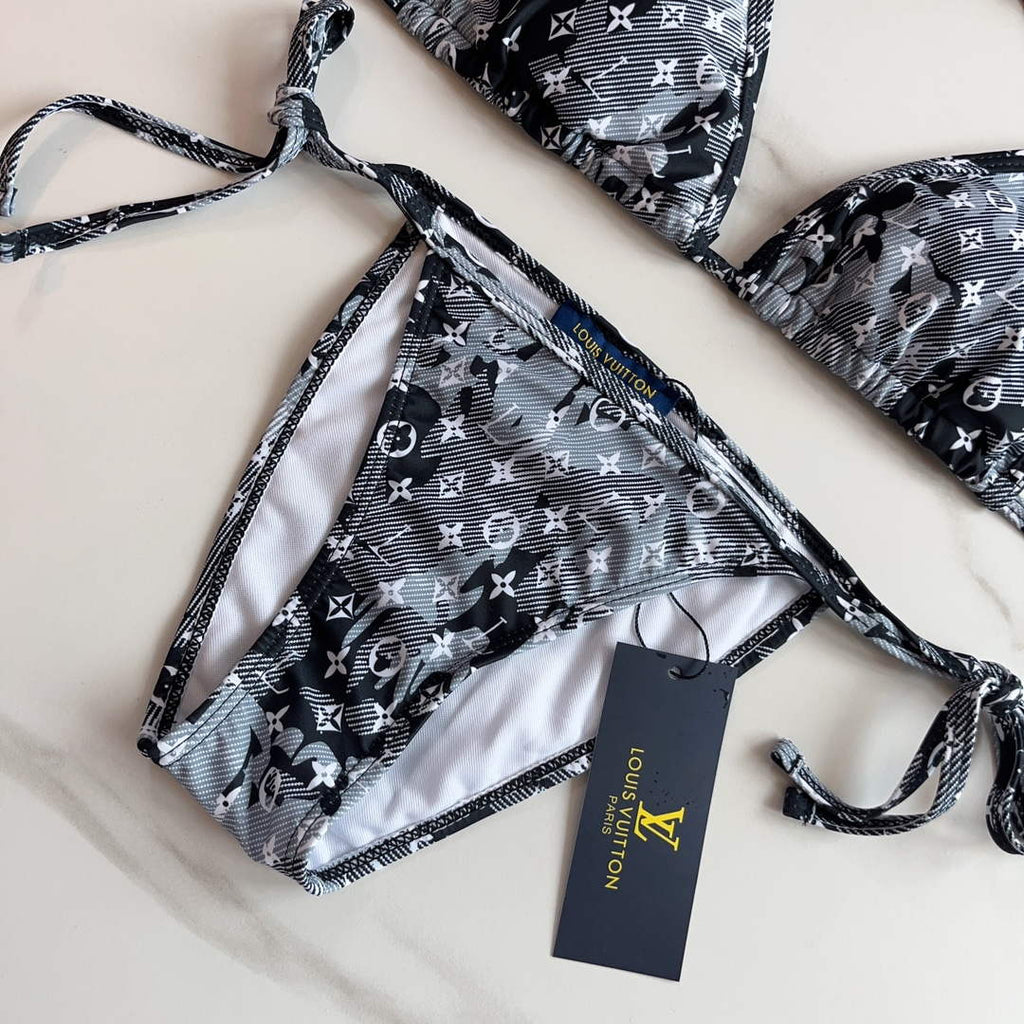 LV 1AAUPZ Louis Vuitton Women's Fashion Swimsuit Bikini L65383