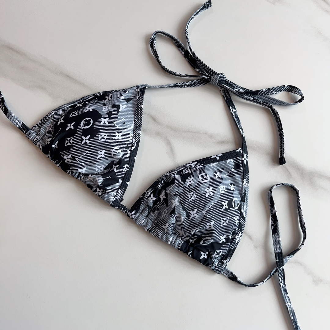 LV 1AAUPZ Louis Vuitton Women's Fashion Swimsuit Bikini L65383