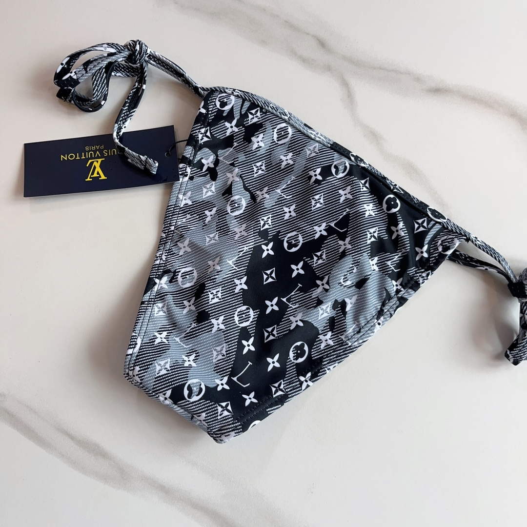 LV 1AAUPZ Louis Vuitton Women's Fashion Swimsuit Bikini L65383