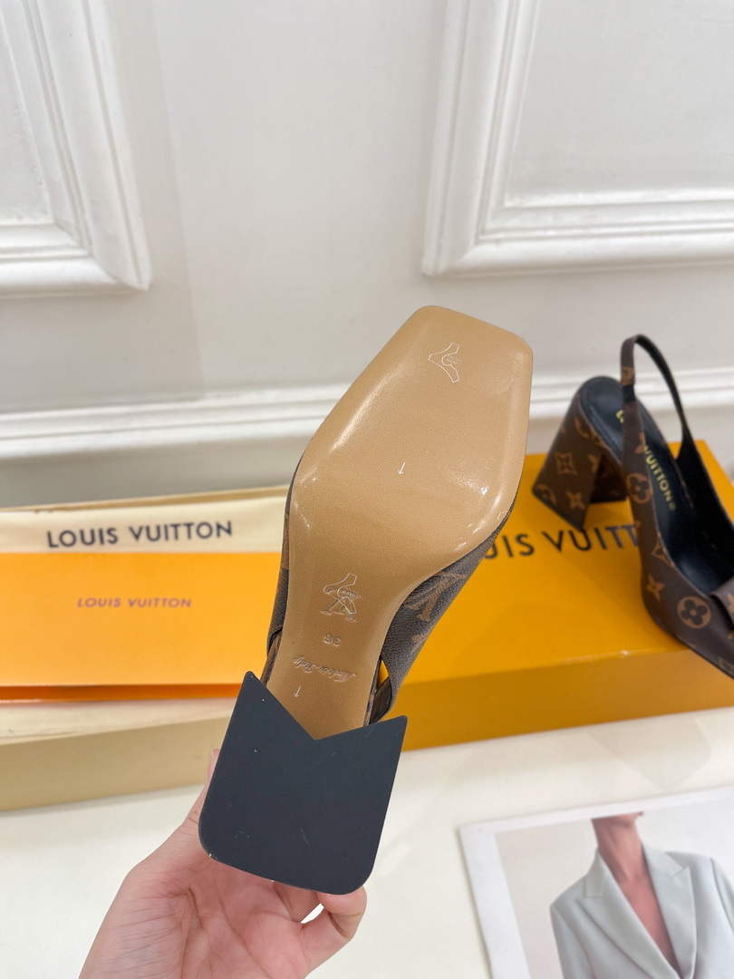 LV 1AB0BU Louis Vuitton Women's Shake Slingback Pump L68242