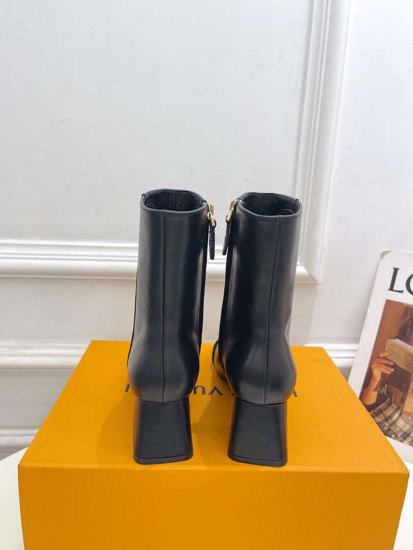 LV 1AB2GK Louis Vuitton Shake Ankle Boot L77532