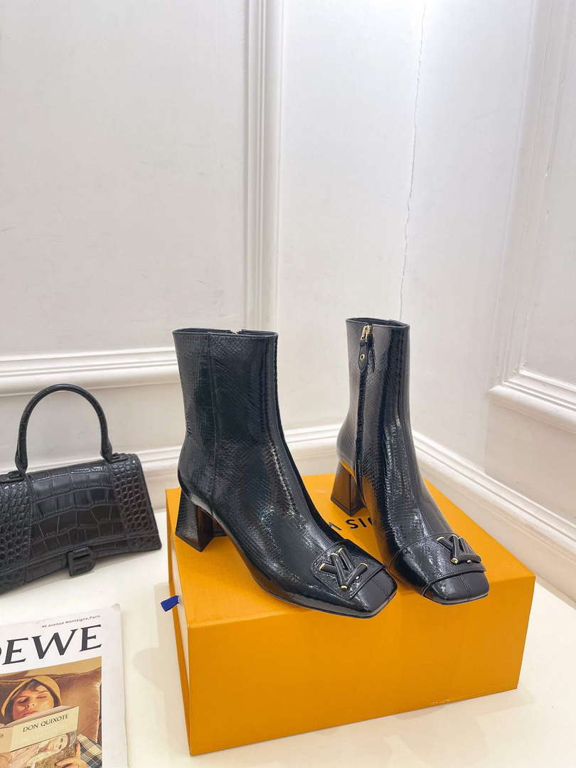 LV 1AB2GK Louis Vuitton Shake Ankle Boot L77534 - 35 - View 4