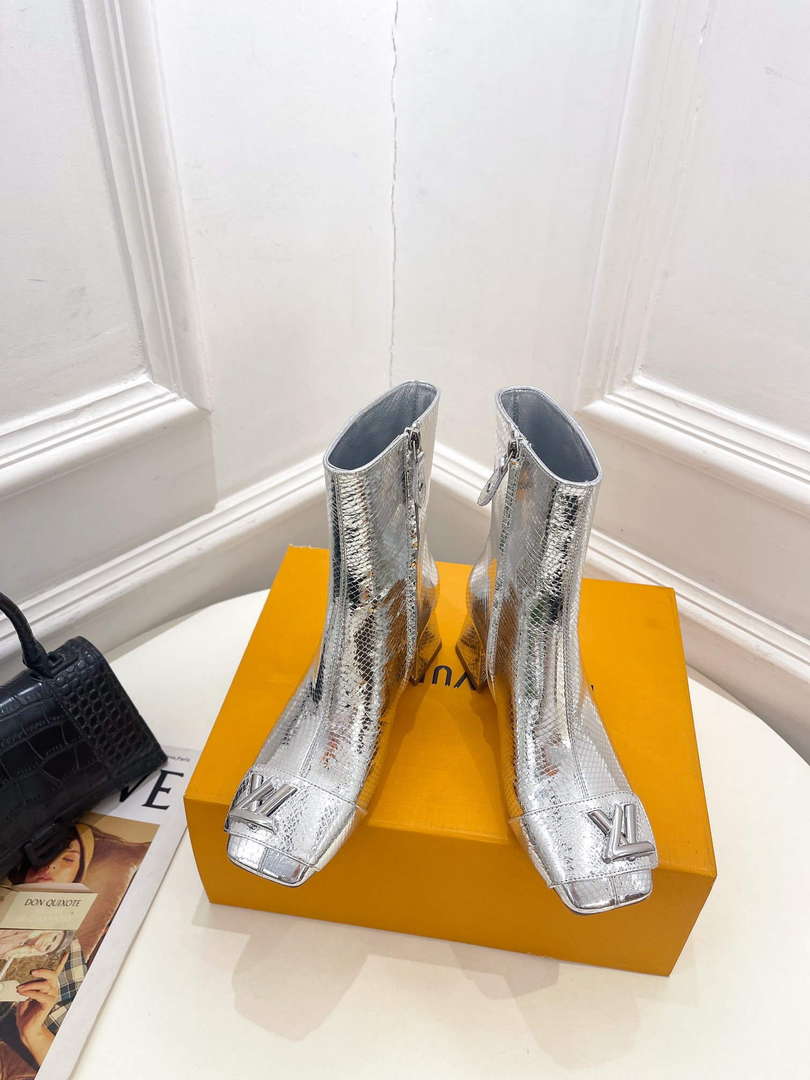 LV 1AB2GK Louis Vuitton Shake Ankle Boot L77536