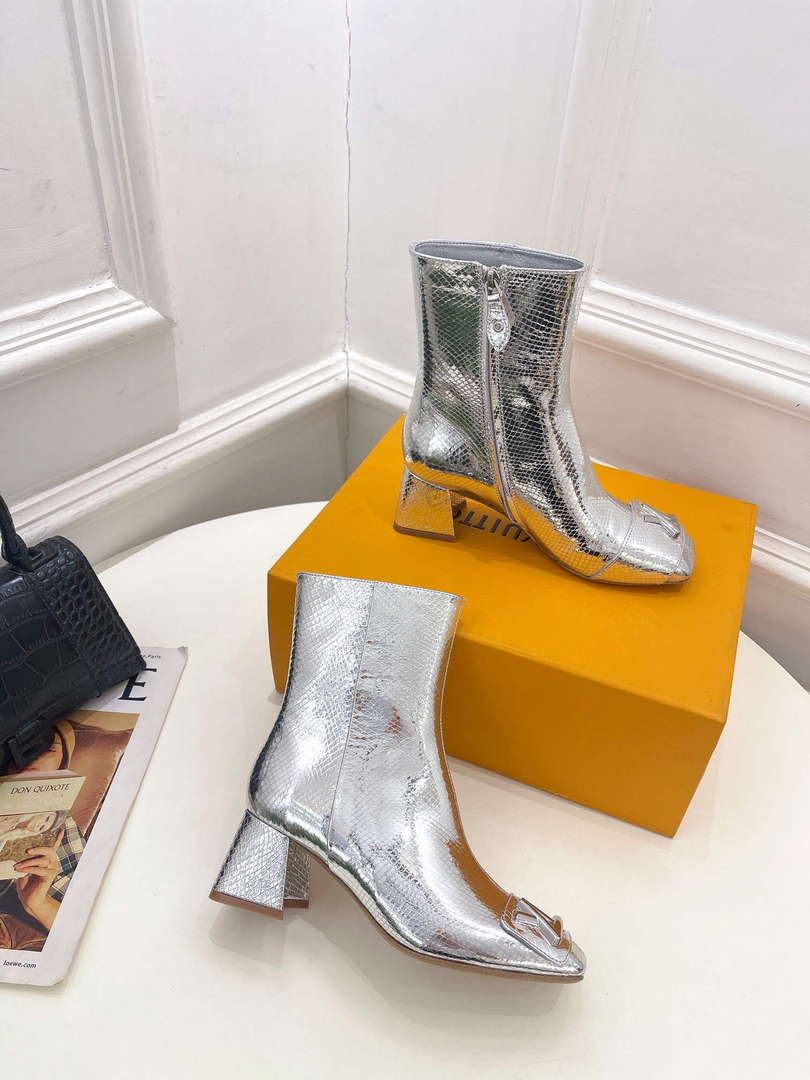 LV 1AB2GK Louis Vuitton Shake Ankle Boot L77536