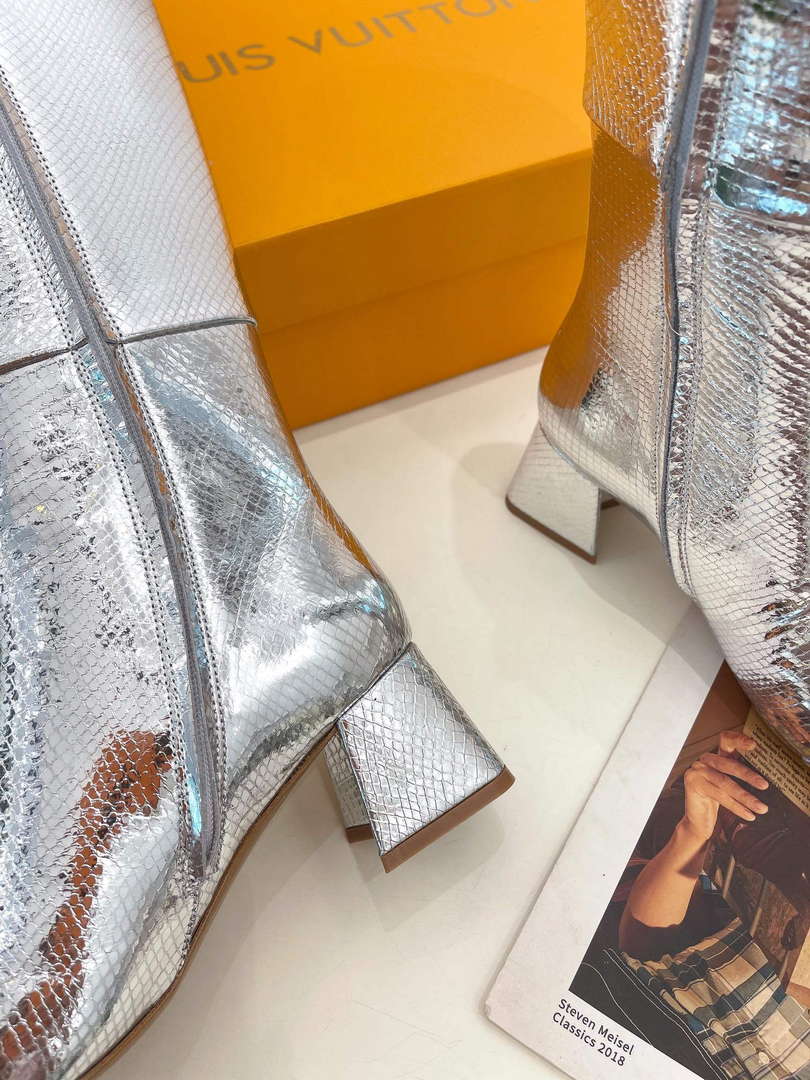 LV 1AB2GK Louis Vuitton Shake Ankle High Boot L77542