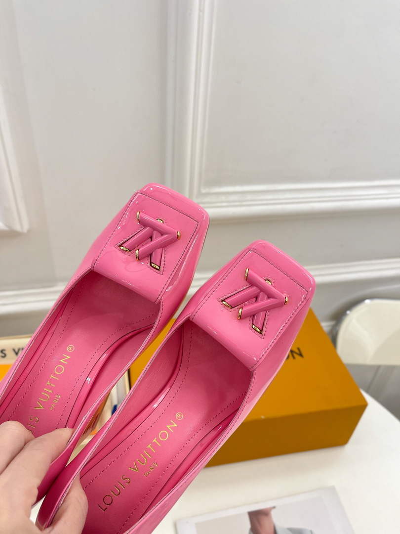 LV 1AB2KH Louis Vuitton Women's Shake Pumps L68248