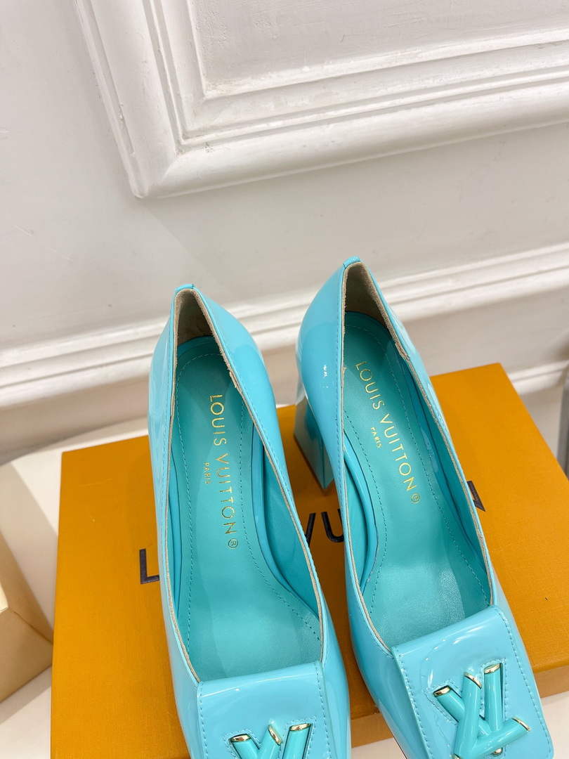 LV 1AB2KH Louis Vuitton Women's Shake Pumps L68251