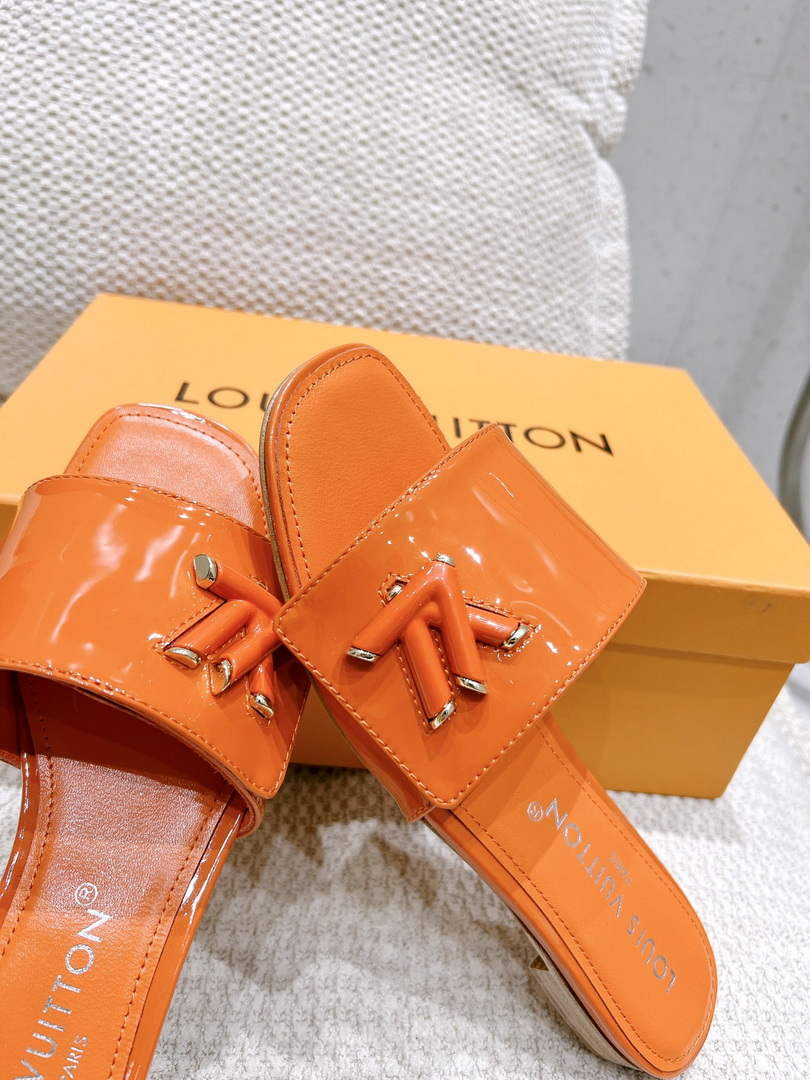 LV 1AB2QQ Louis Vuitton Women's Shake Flat Mule L68269