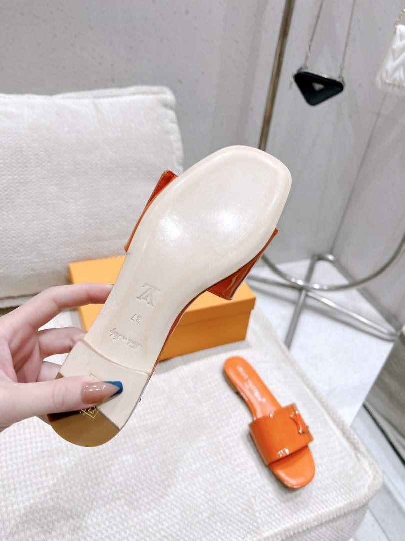 LV 1AB2QQ Louis Vuitton Women's Shake Flat Mule L68269
