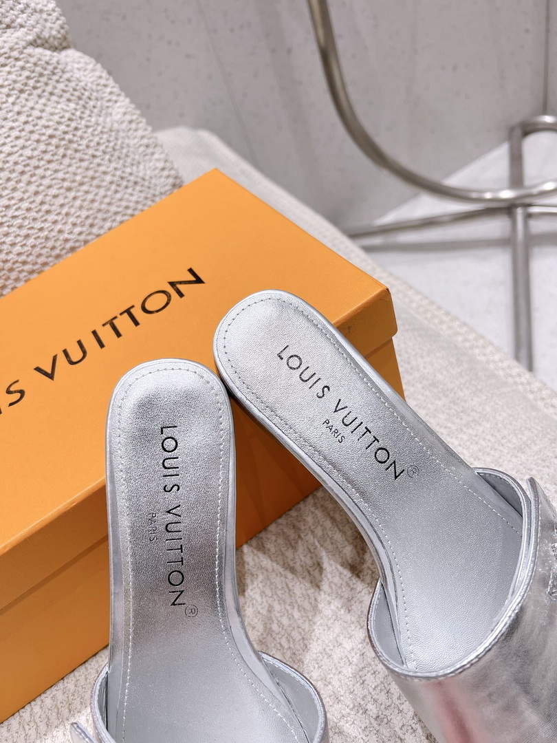 LV 1AB2QQ Louis Vuitton Women's Shake Flat Mule L68270