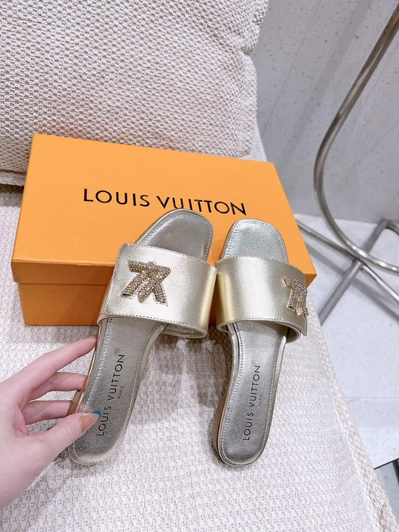 LV 1AB2QQ Louis Vuitton Women's Shake Flat Mule L68271