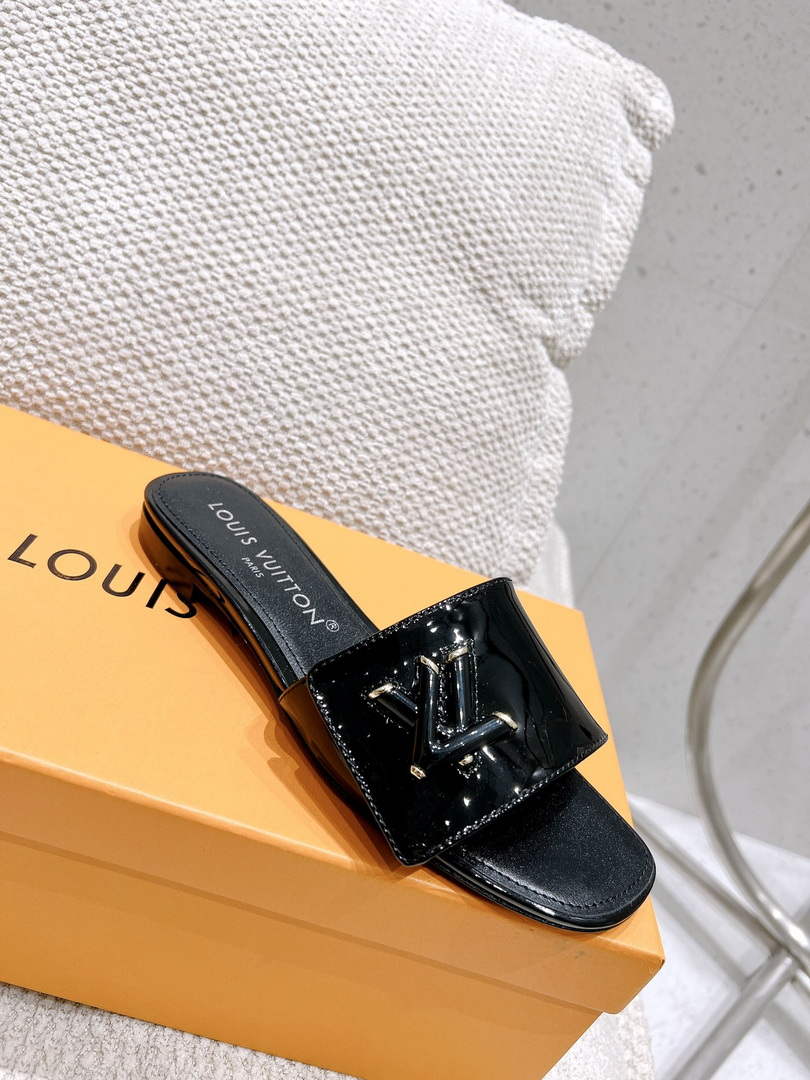 LV 1AB2QQ Louis Vuitton Women's Shake Flat Mule L68272