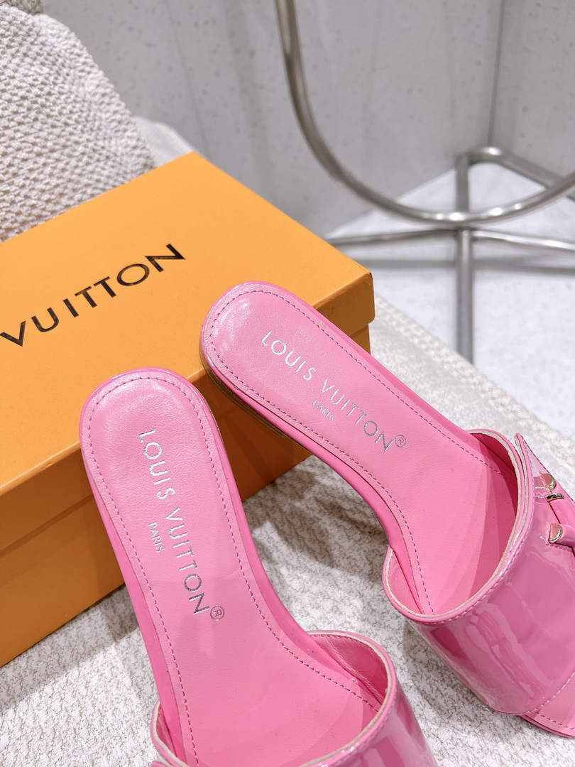 LV 1AB2QQ Louis Vuitton Women's Shake Flat Mule L68274