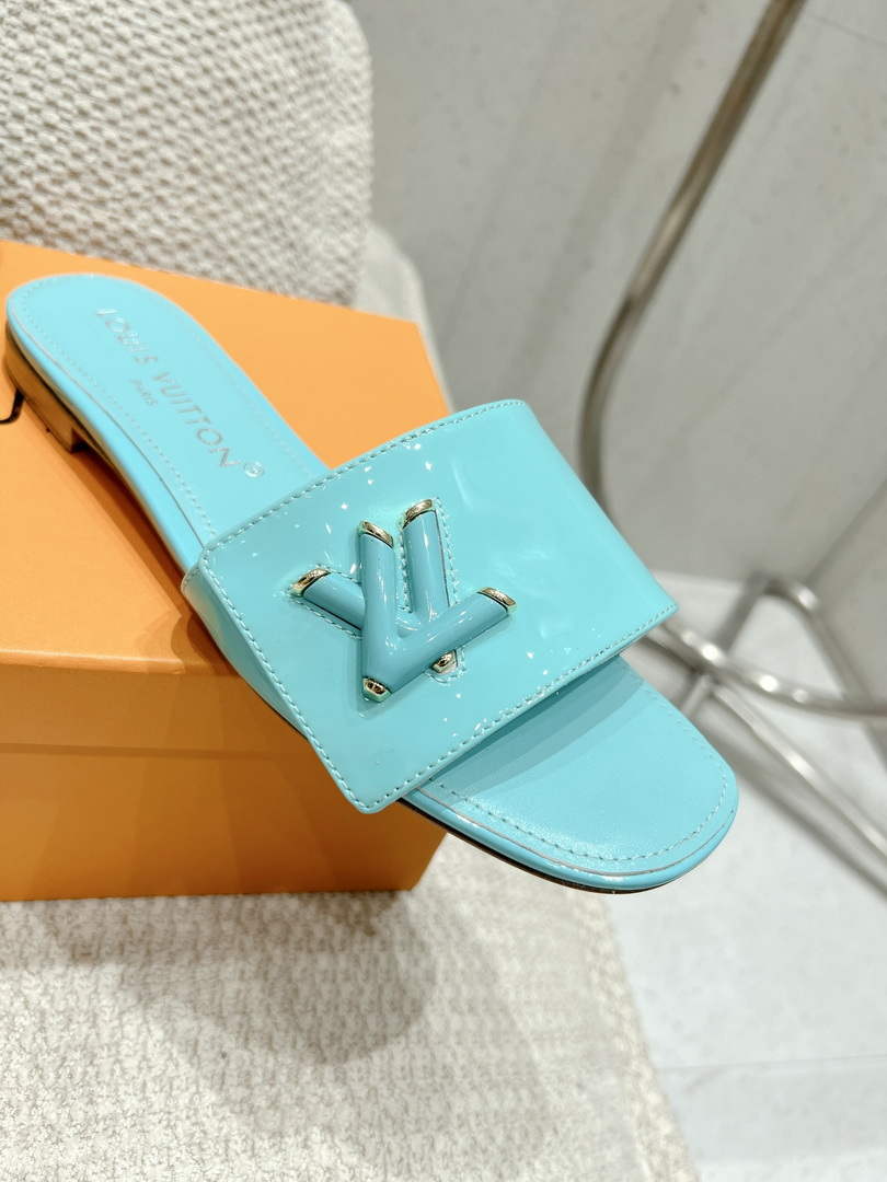 LV 1AB2QQ Louis Vuitton Women's Shake Flat Mule L68276