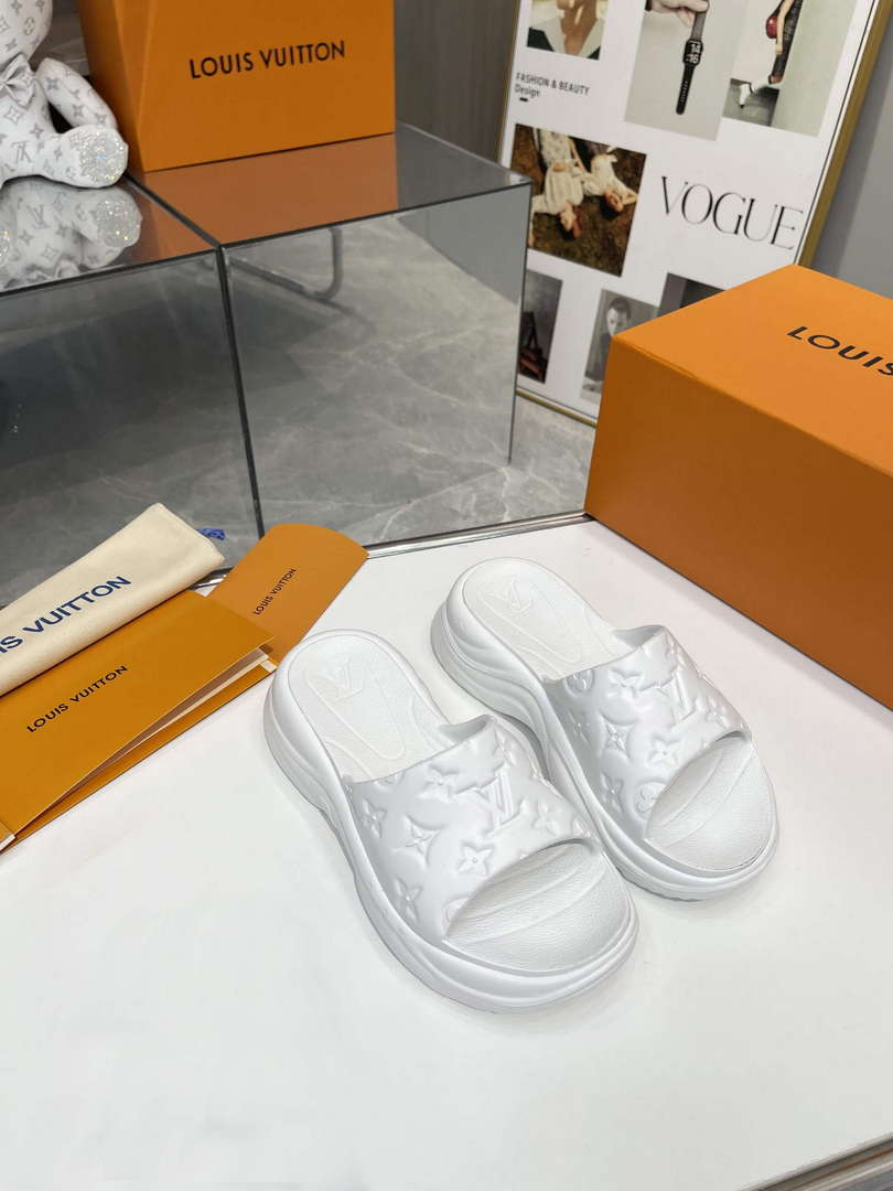LV 1AB3FY Louis Vuitton Pool 55 Flat Comfort Mules L600732
