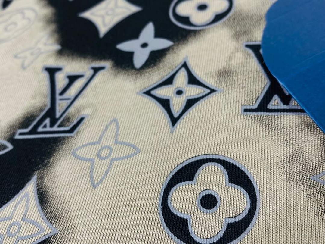 LV 1AB4UM Louis Vuitton Print Cotton Jersey  Men Women's T-shirt L56233