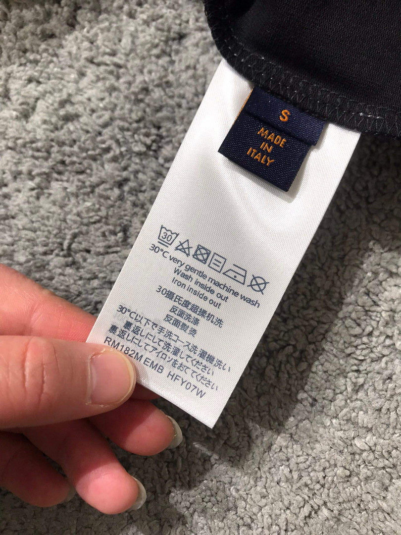 LV 1AB4UO Men's Women's Louis Vuitton Rainbow Printed T-Shirt L66451