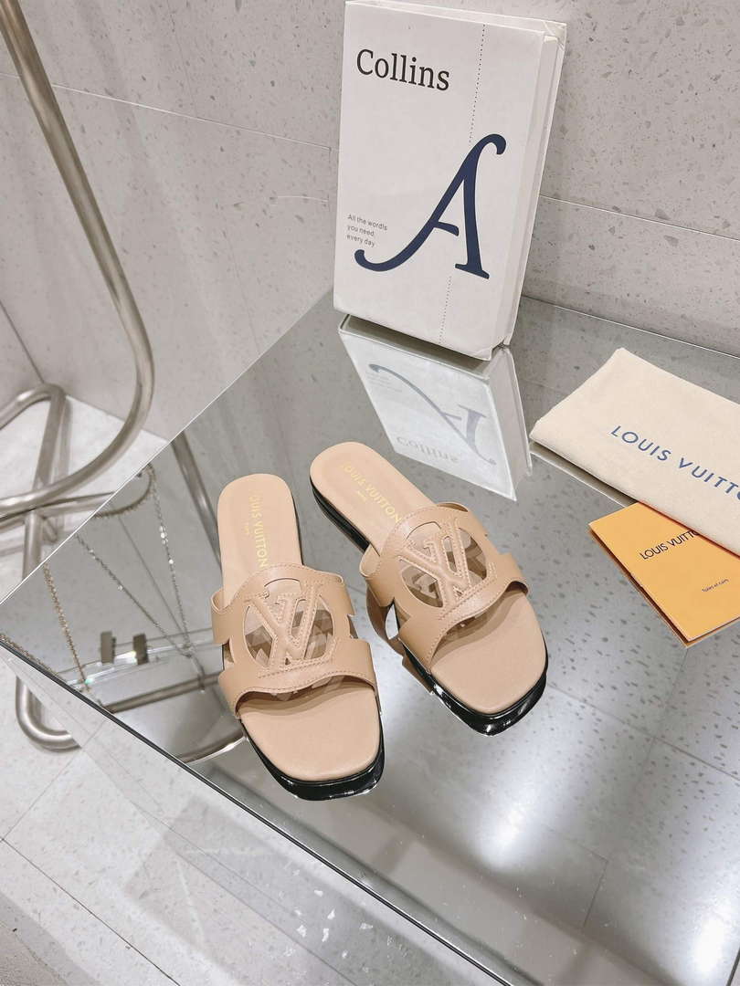 LV 1ABP20 Louis Vuitton LV Isola Flat Mules L66403 - US 4=Euro 35 - View 1