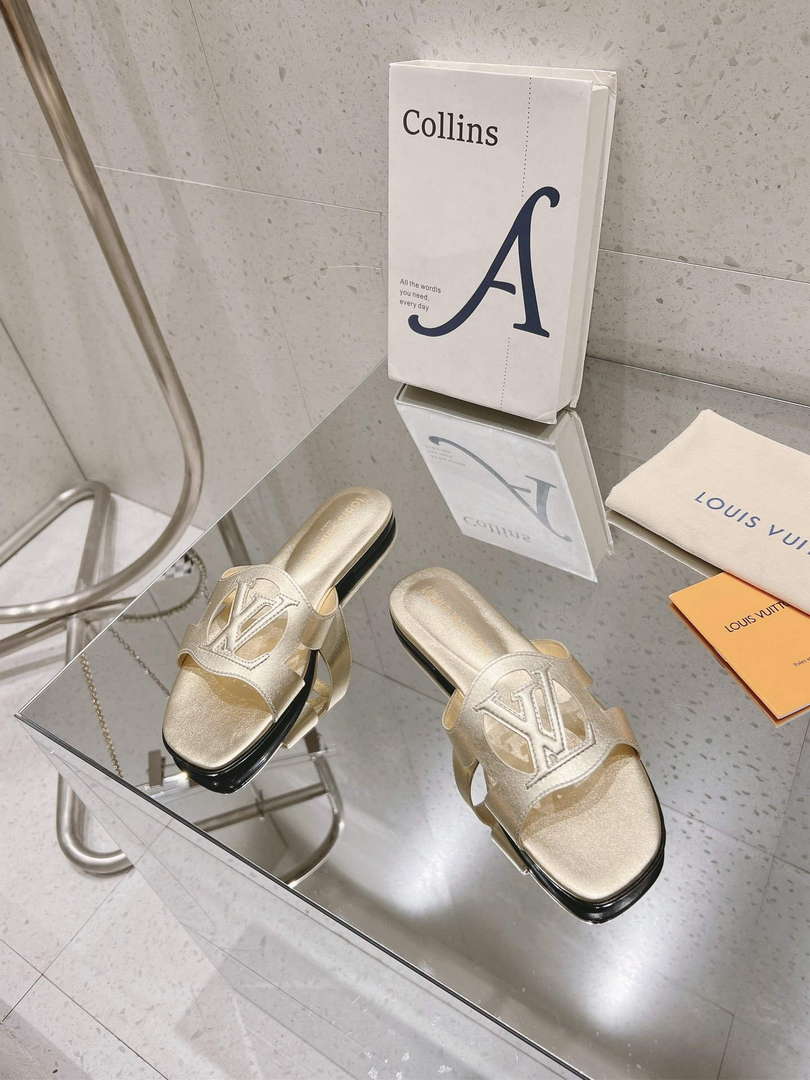 LV 1ABP20 Louis Vuitton LV Isola Flat Mules L66404