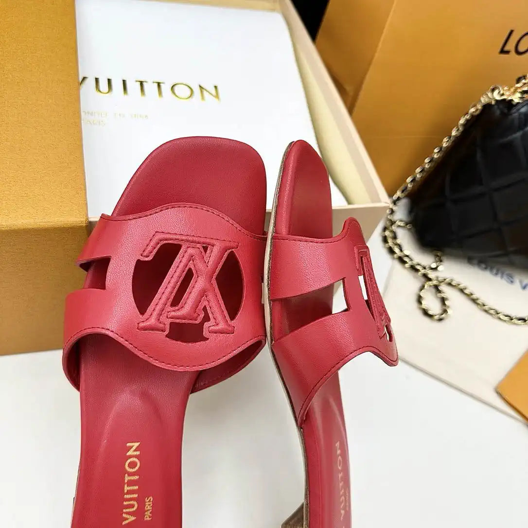 LV 1ABP20 Louis Vuitton LV Isola Slippers Flat Mules L66450