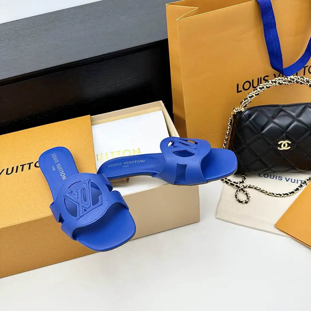 LV 1ABP20 Louis Vuitton LV Isola Slippers Flat Mules L66450