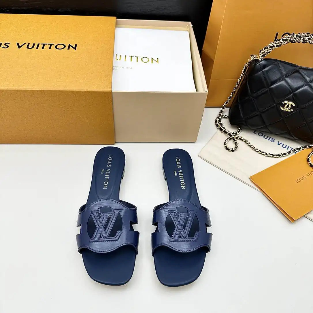 LV 1ABP20 Louis Vuitton LV Isola Slippers Flat Mules L66451