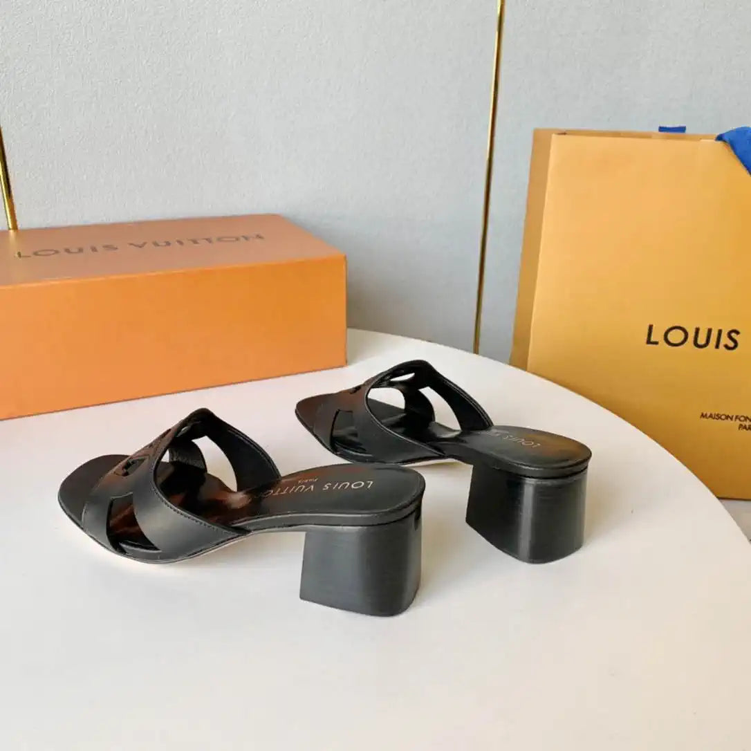 LV 1ABP20 Louis Vuitton LV Isola Slippers Flat Mules L66452 Heel 4.5cm