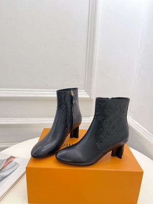 LV 1ABP9I Louis Vuitton Women's Silhouette Ankle Boot L67333 - 35 - View 6