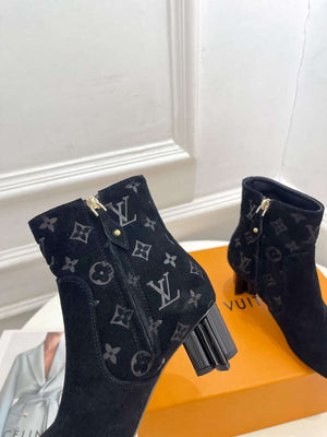 LV 1ABP9I Louis Vuitton Women's Silhouette Ankle Boot L67335 - 35 - View 8