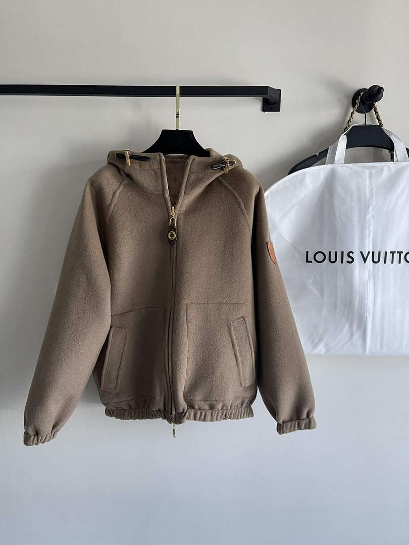 LV 1ABTBO Louis Vuitton Reversible 3D Monogram Jacquard Jacket L35820 - S - View 3