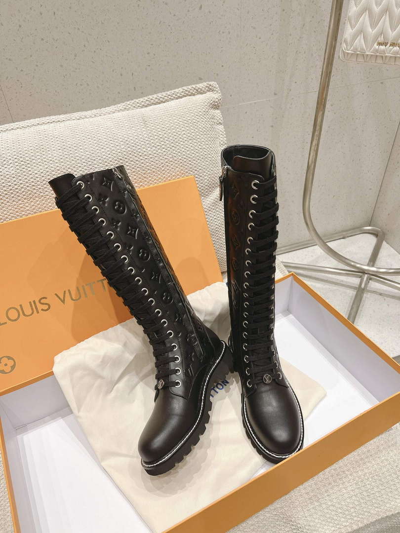 LV 1ABUPL Louis Vuitton Women's Territory Flat High Ranger Boot L67329