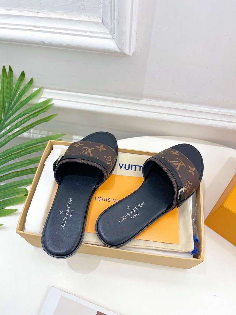 LV 1ABV0K Louis Vuitton Lock It Flat Mule L66279