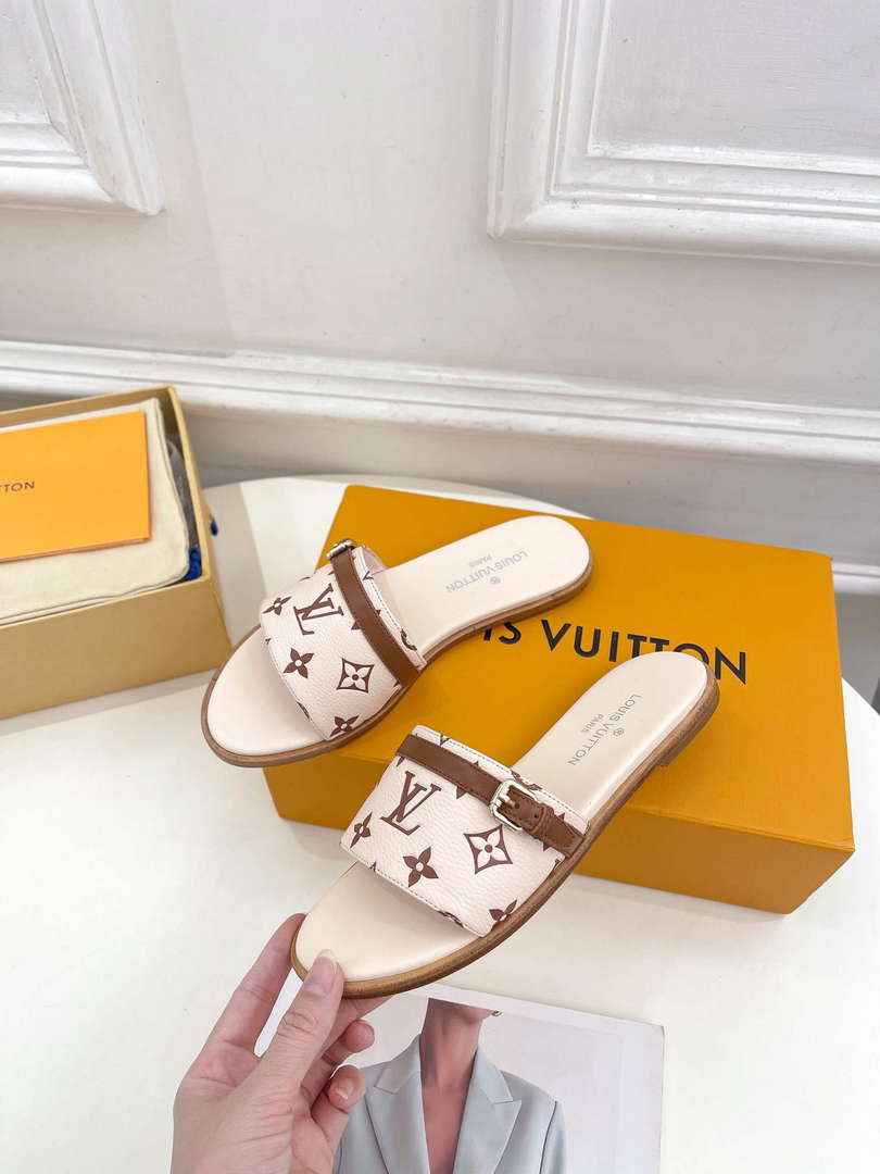 LV 1ABV0K Louis Vuitton Lock It Flat Mule L66280