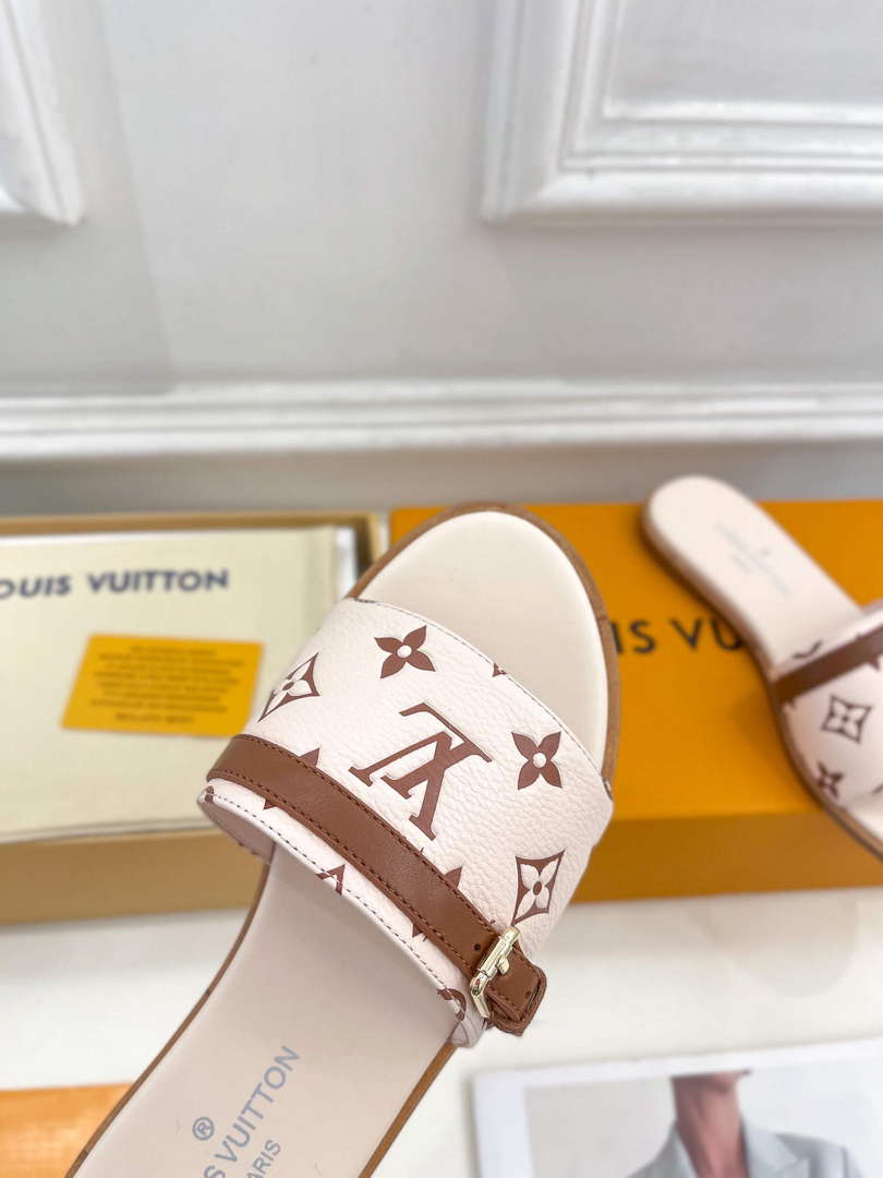 LV 1ABV0K Louis Vuitton Lock It Flat Mule L66280