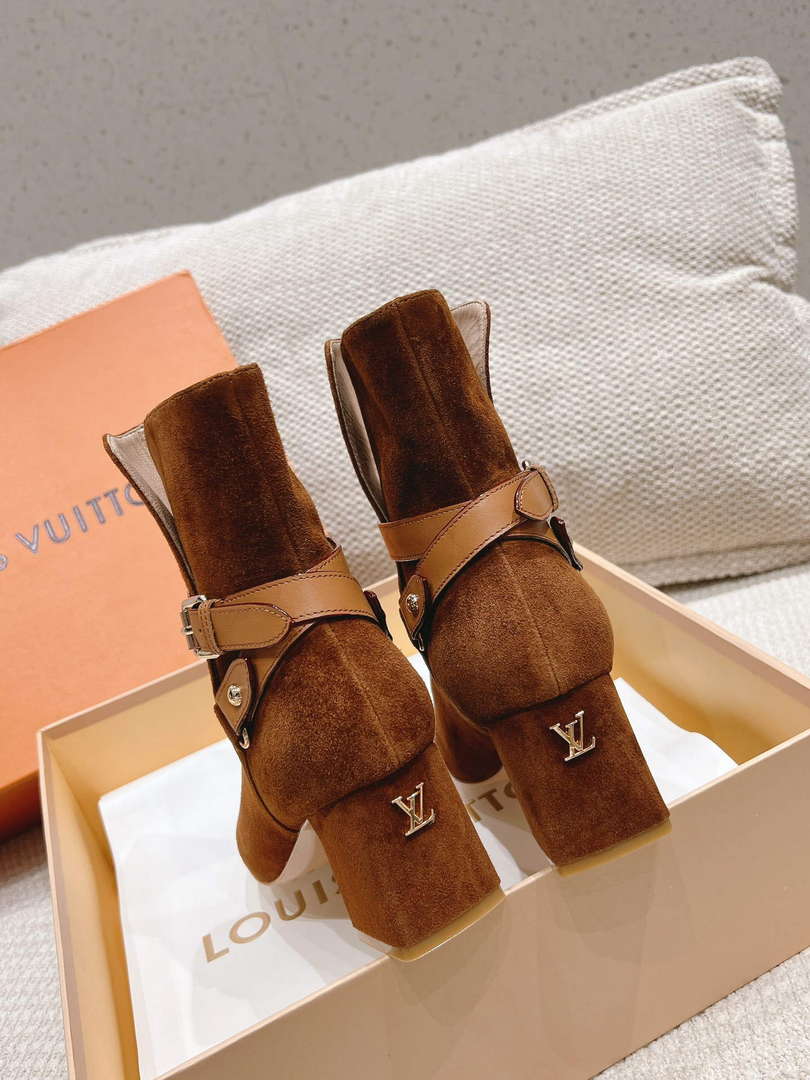 LV 1AC6H3 Louis Vuitton Women's Parisienne Ankle Boot L67324