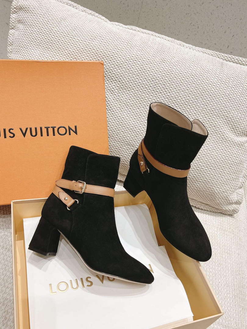 LV 1AC6H3 Louis Vuitton Women's Parisienne Ankle Boot L67325