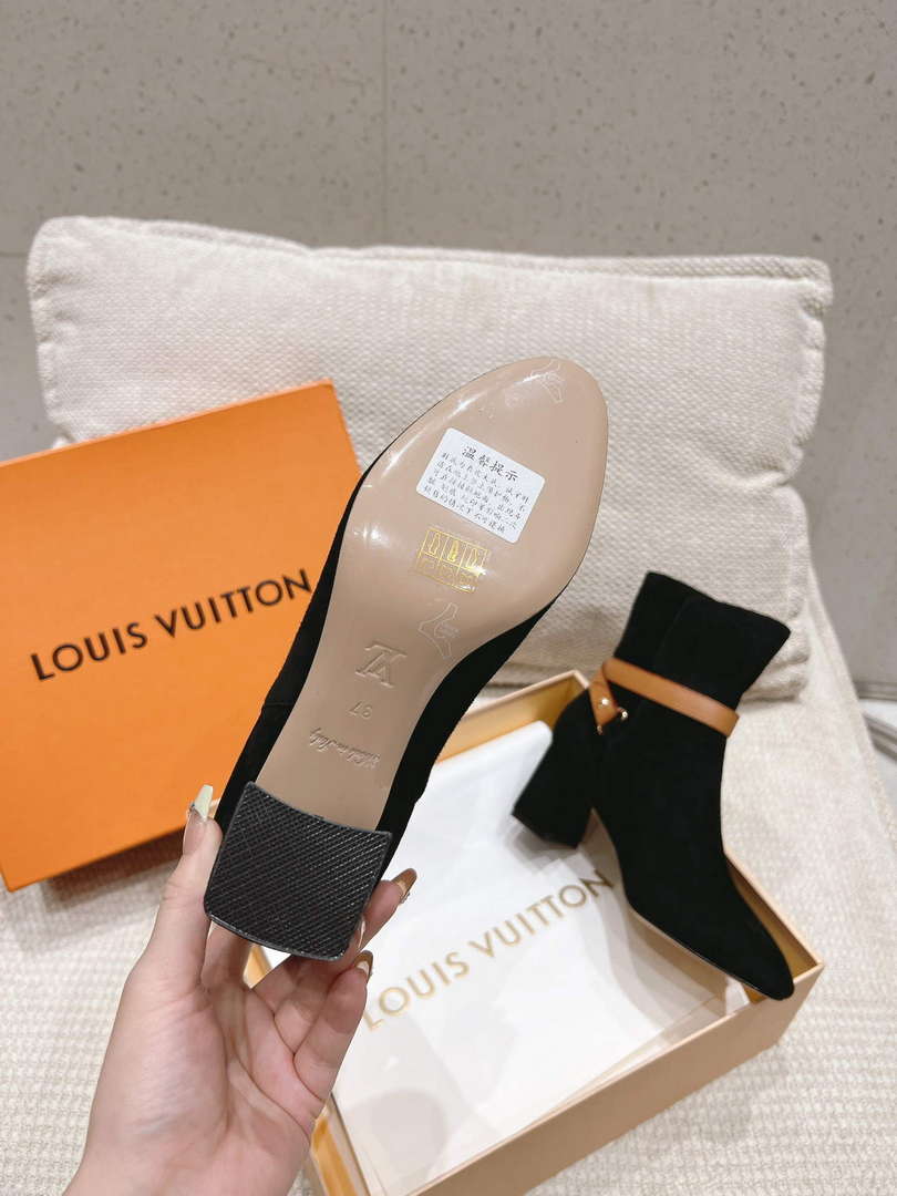 LV 1AC6H3 Louis Vuitton Women's Parisienne Ankle Boot L67325