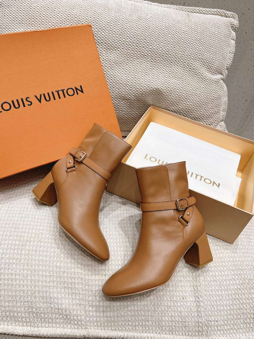 LV 1AC8GO Louis Vuitton Women's Parisienne Ankle Boot L67321