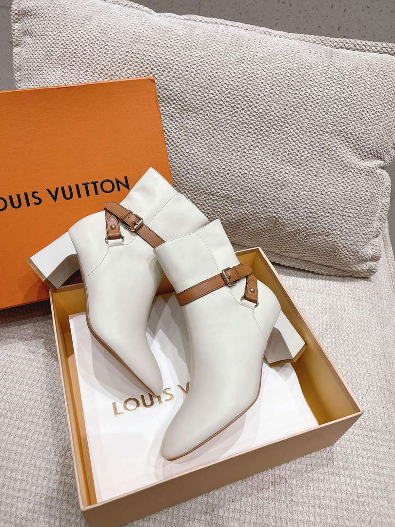LV 1AC8GO Louis Vuitton Women's Parisienne Ankle Boot L67323