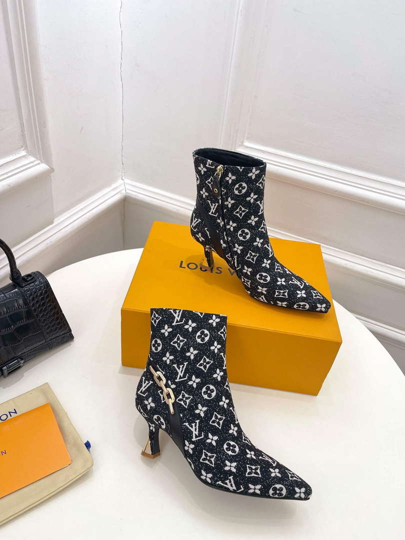 LV 1ACAKQ Louis Vuitton Women's Shoes Sparkle Ankle Boots L75205