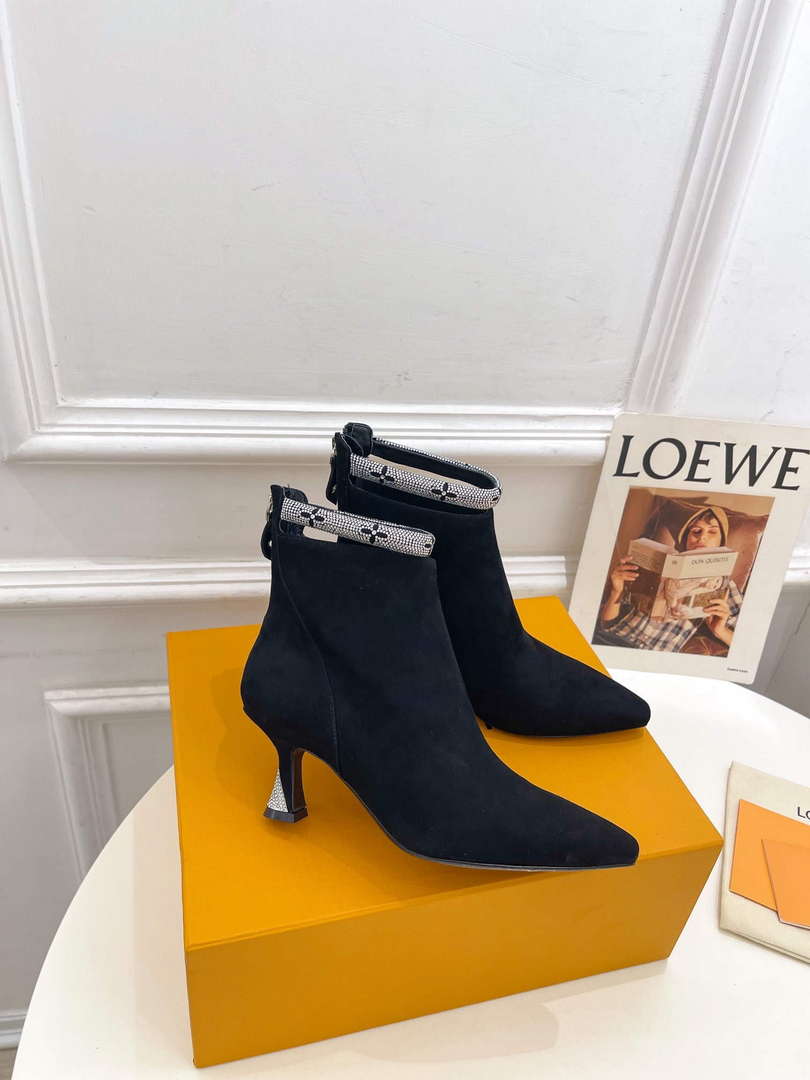 LV 1ACAKQ Louis Vuitton Women's Sparkle Ankle Boot Heel 65mm L75231