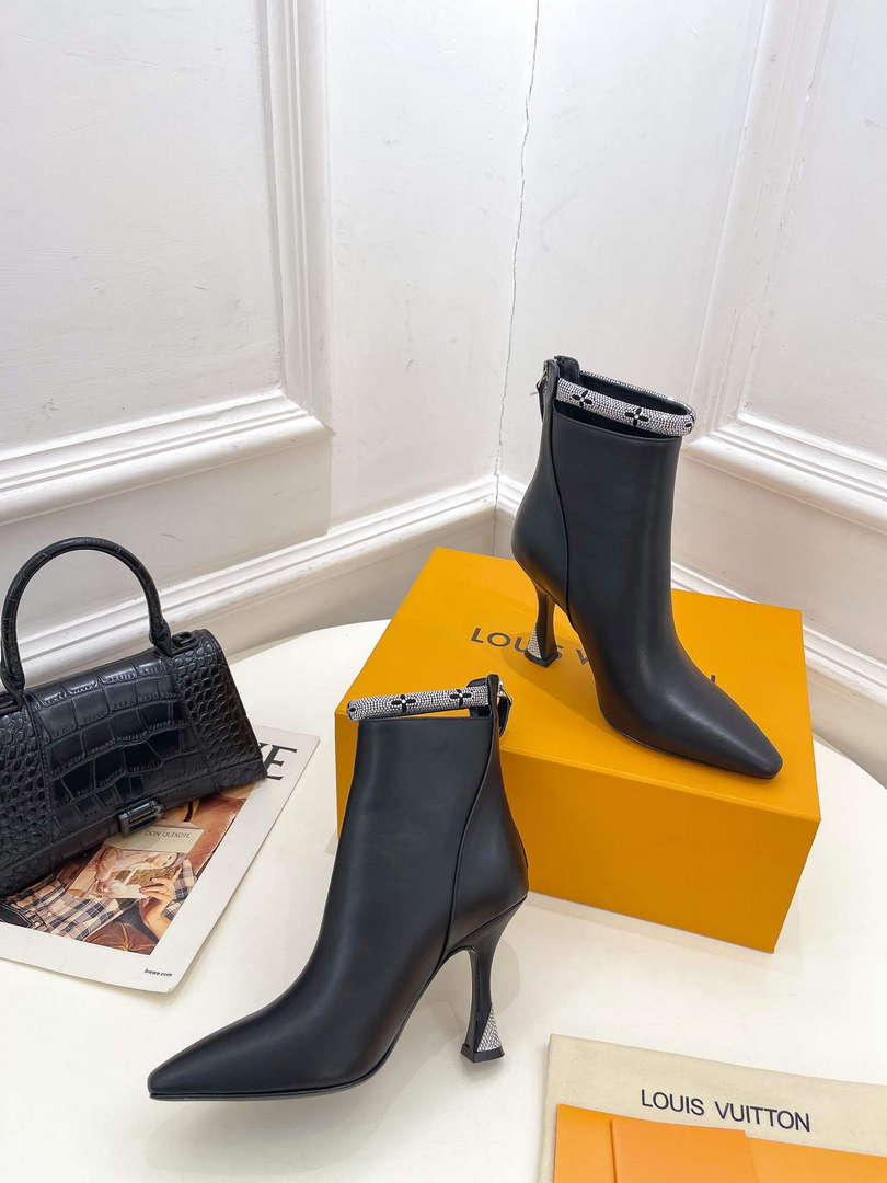 LV 1ACAKQ Louis Vuitton Women's Sparkle Ankle Boot Heel 95mm L75226
