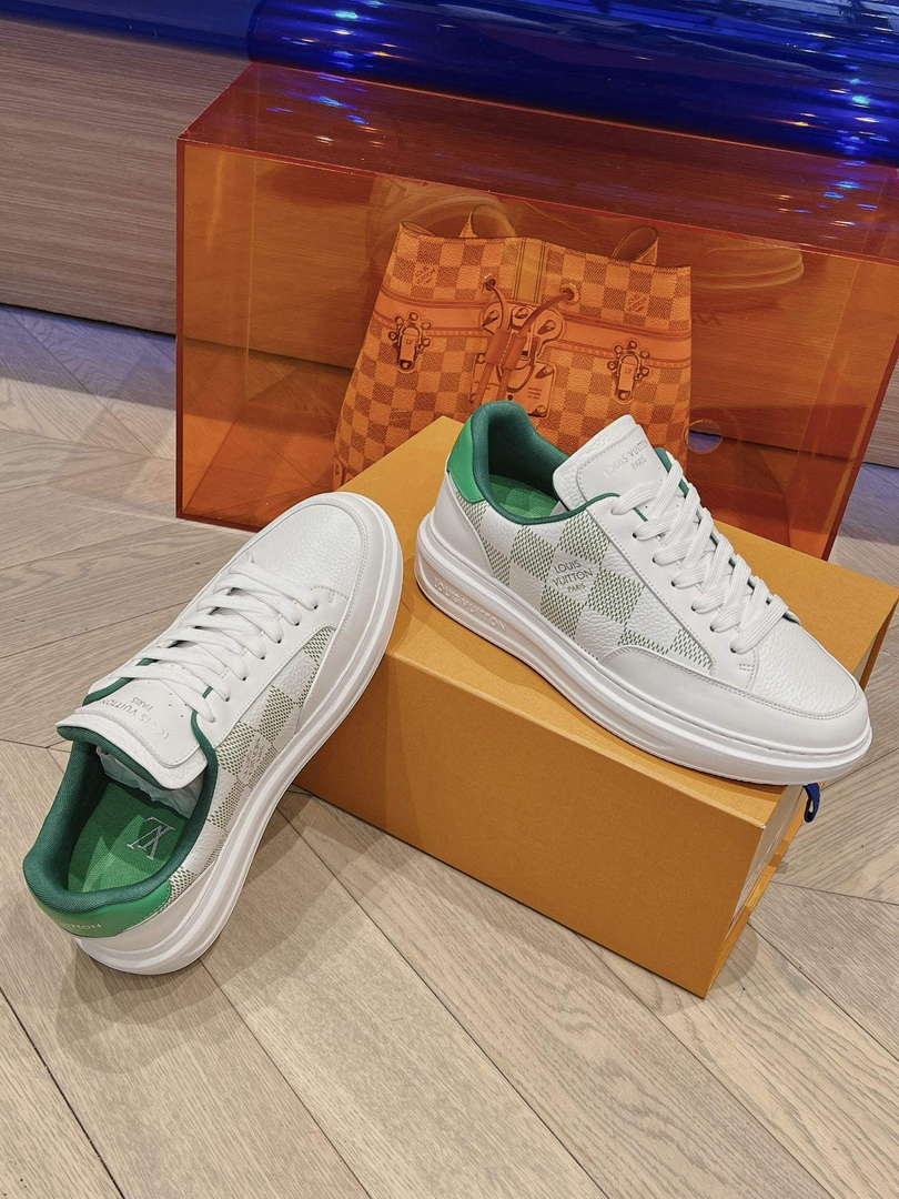 LV 1ACEZ4 Louis Vuitton Men Beverly Hills Sneaker L62343 - Male-39 - View 3