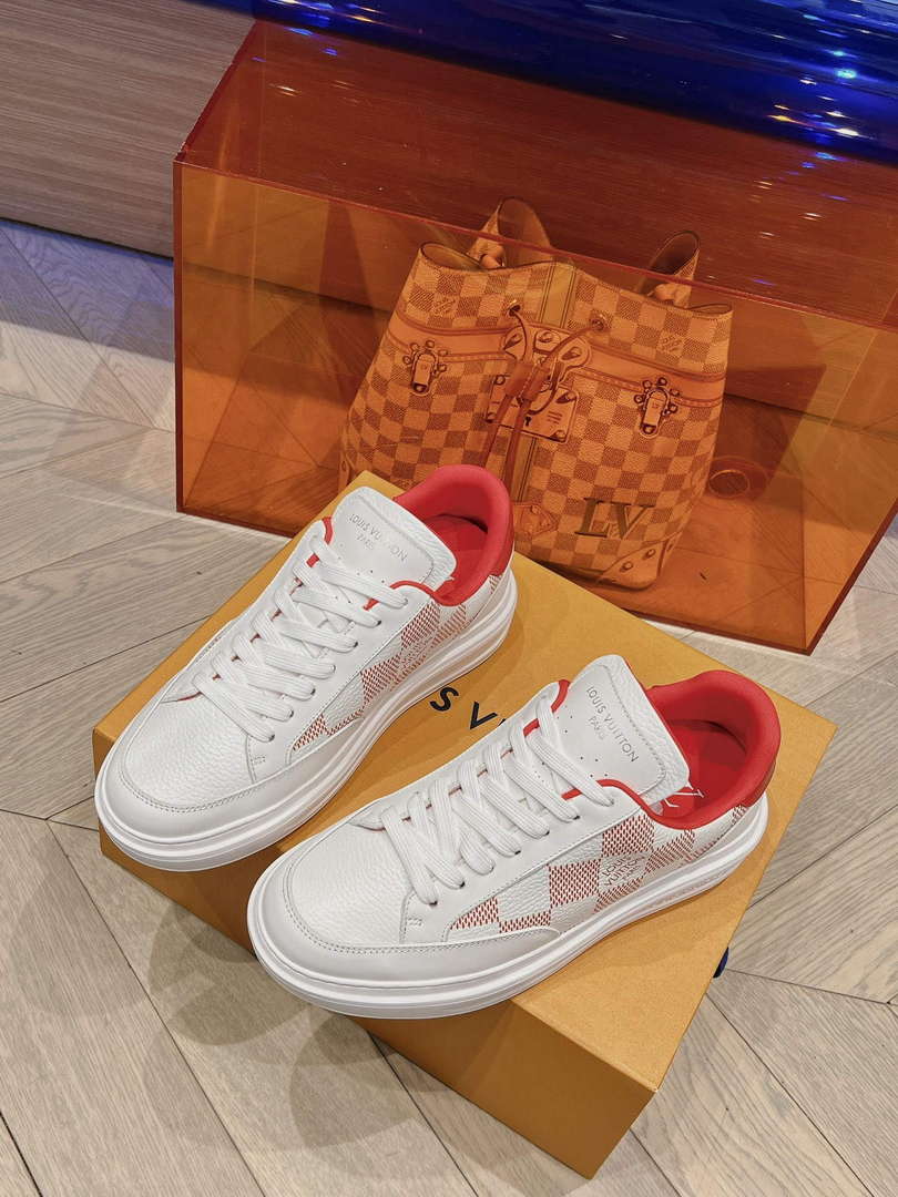 LV 1ACEZ4 Louis Vuitton Men Beverly Hills Sneaker L62344