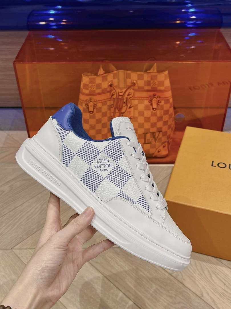 LV 1ACEZ4 Louis Vuitton Men Beverly Hills Sneaker L62345