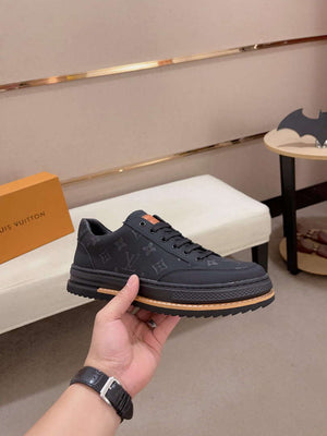 LV 1ACEZ4 Louis Vuitton Men Beverly Hills Sneaker L62347 - Male-38 - View 4