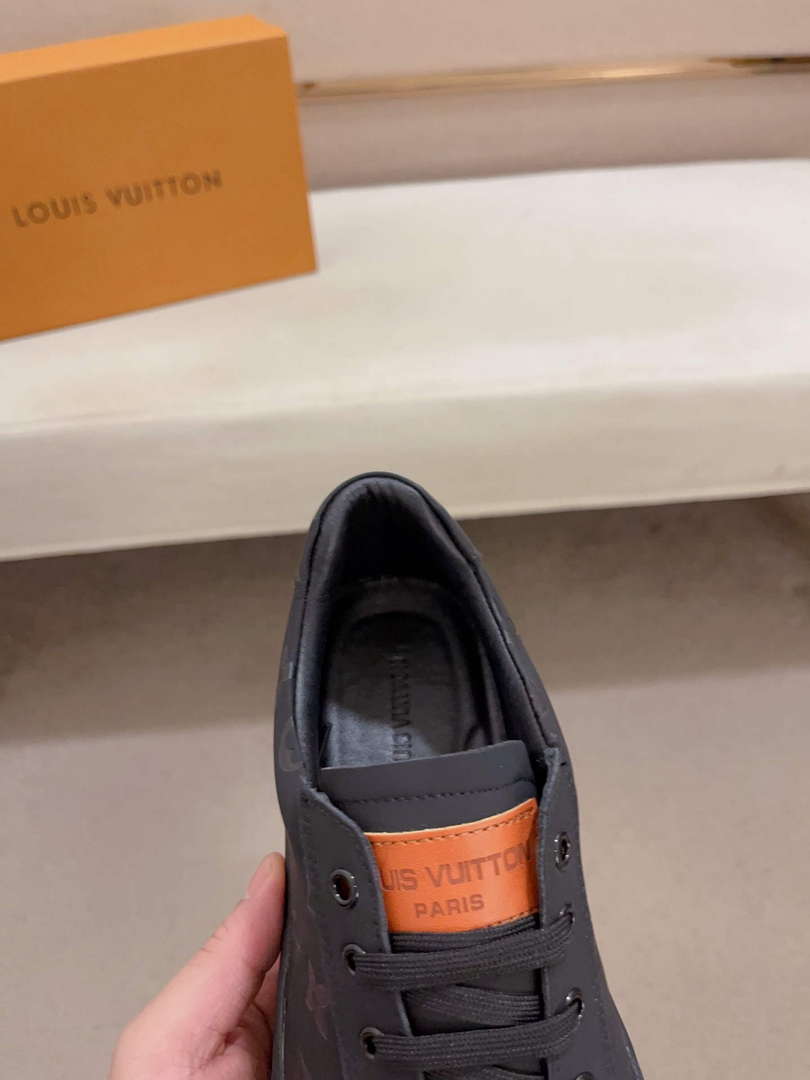 LV 1ACEZ4 Louis Vuitton Men Beverly Hills Sneaker L62347 - Male-38 - View 6