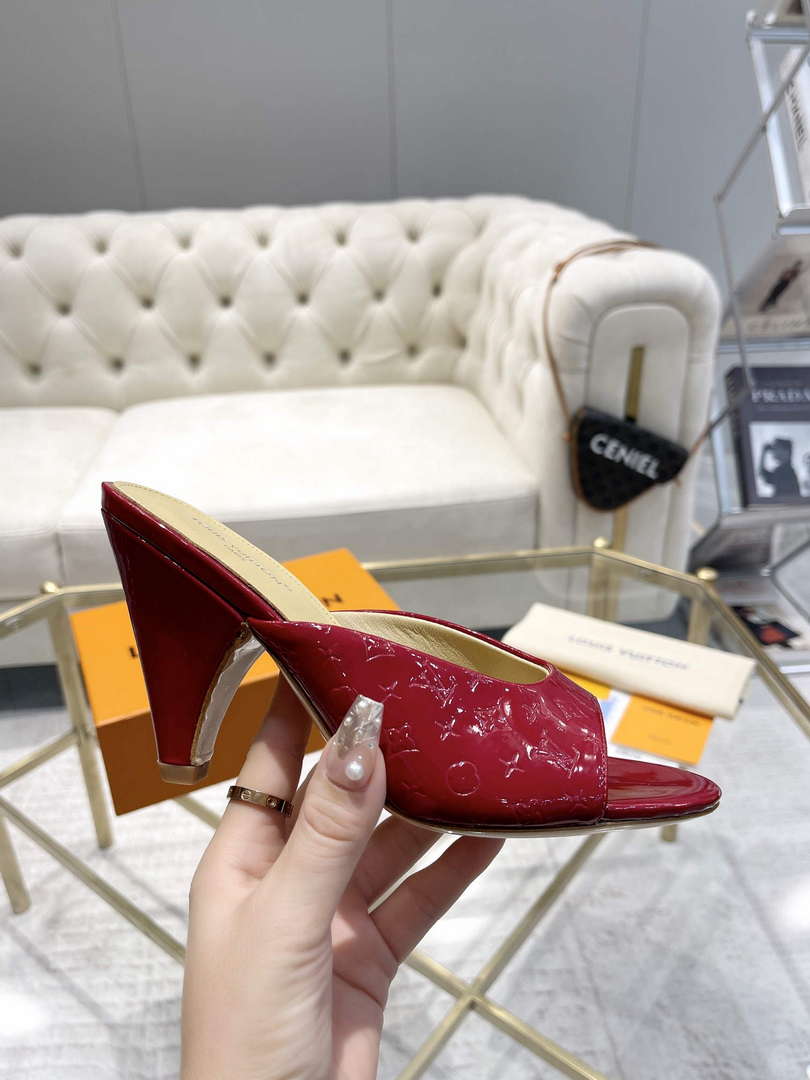 LV 1ACJ4M Louis Vuitton Women's Shoes Super Mule L75219