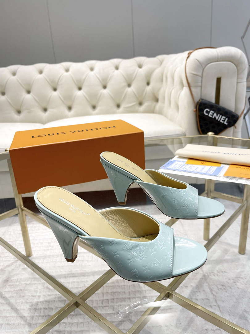 LV 1ACJ74 Louis Vuitton Women's Shoes Super Mule L75217